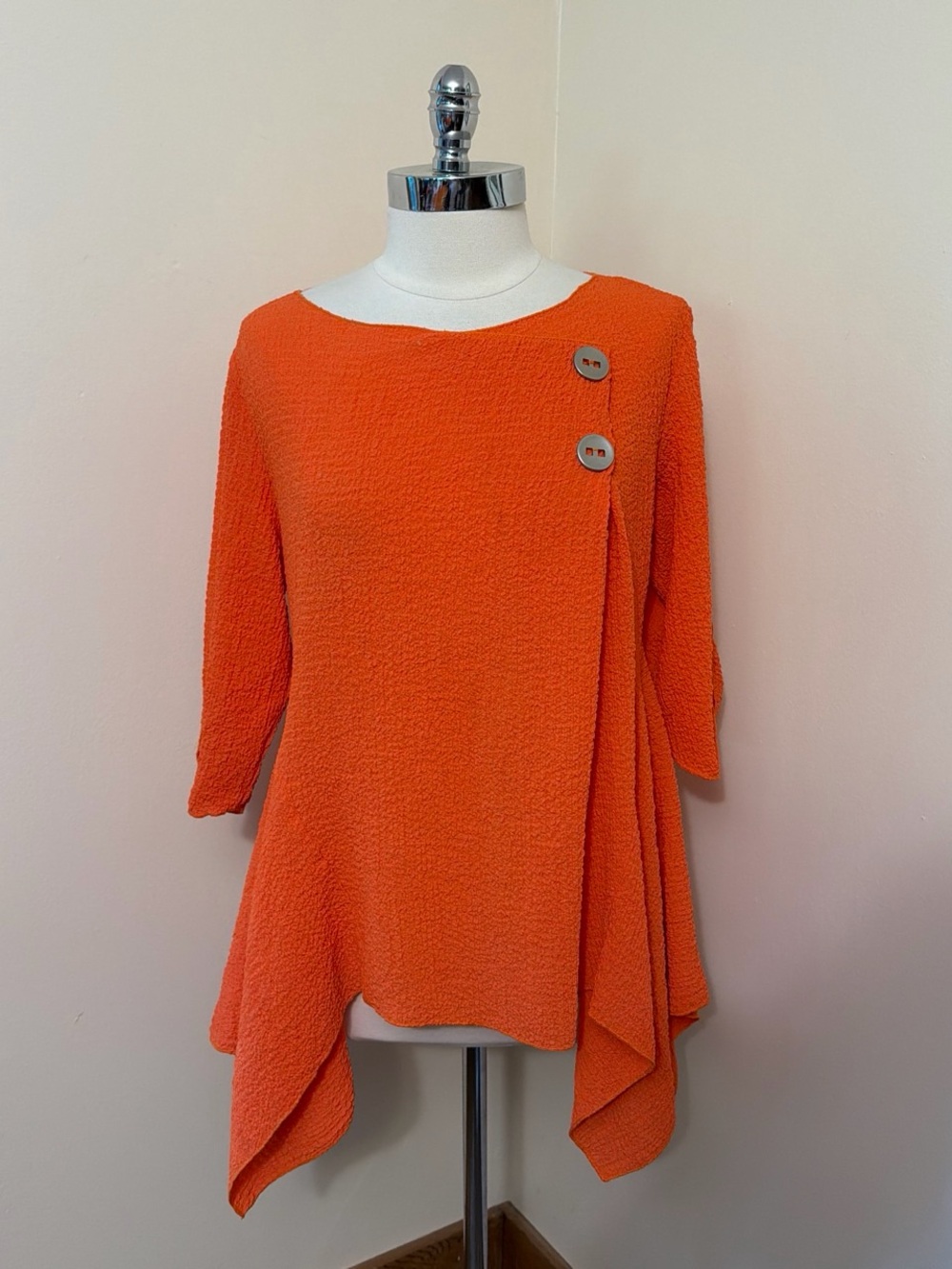 IC by Connie K Artsy Orange Textured Fabric Tunic Button Blouse L